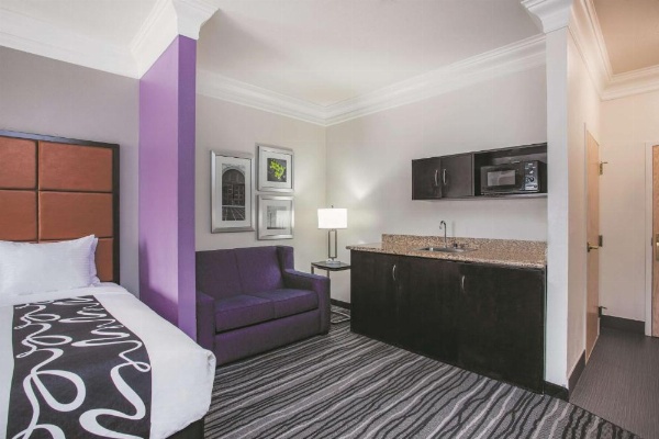 La Quinta Inn & Suites by Wyndham Dublin Pleasanton image 8